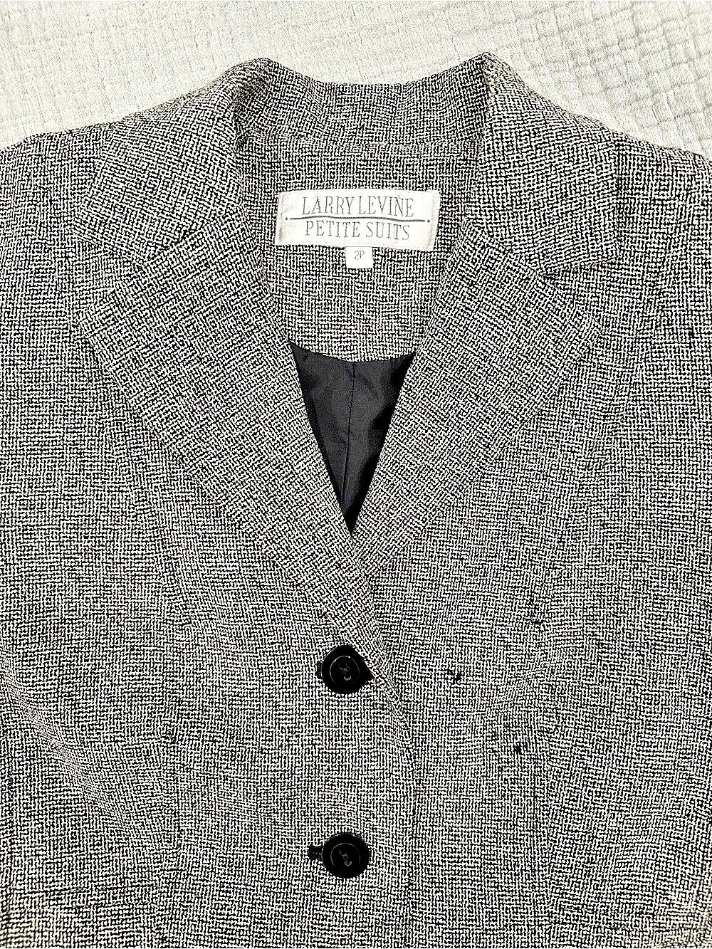 Larry Levine black and white blazer - Picture 3 of 8